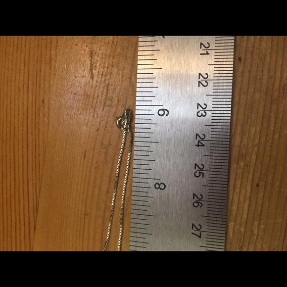 Dainty turquoise and silver cross pendant and sterling silver box chain - Picture 4 of 6